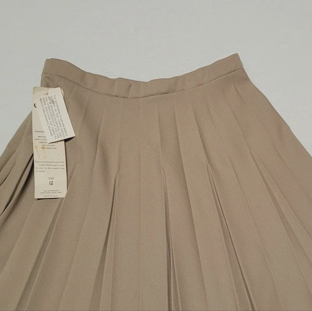 Deadstock Vintage 70s Caper-mates Stretchy Khaki Top-stitch Pleat Midi Skirt 12